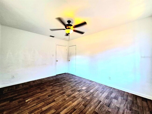 Building Photo - 2413 E 38th Ave