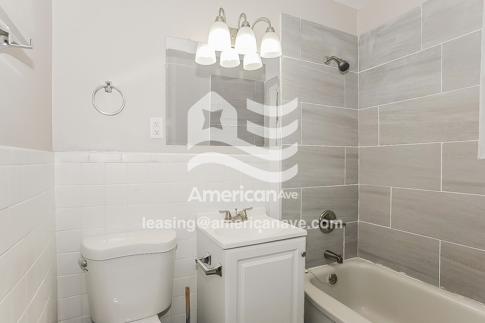 Building Photo - 674 Morton Ave NE