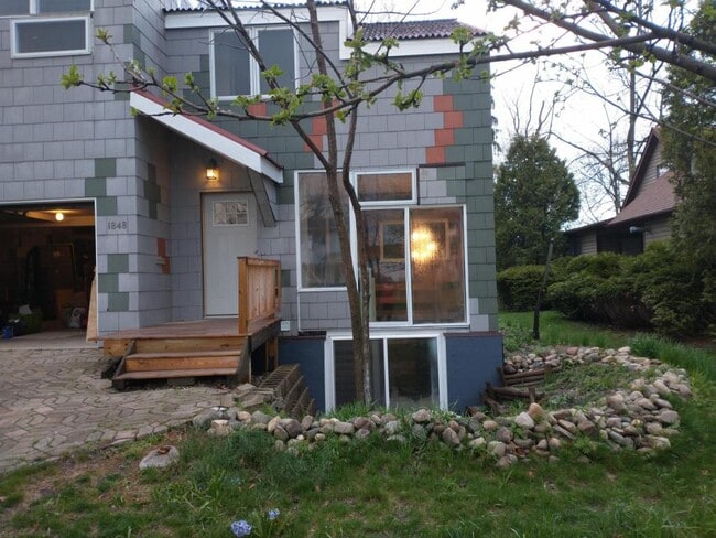 Building Photo - 1848 Arbordale