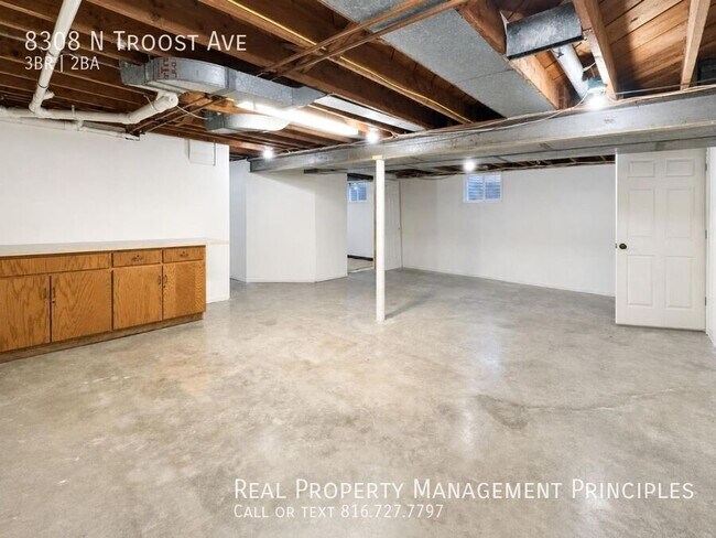 Building Photo - 8308 N Troost Ave
