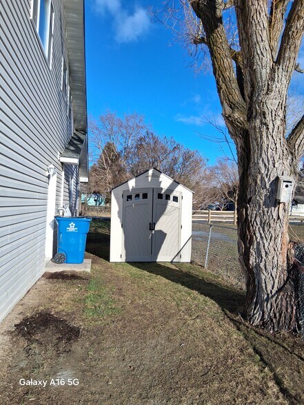 Building Photo - 2424 Mc Cauley Ln