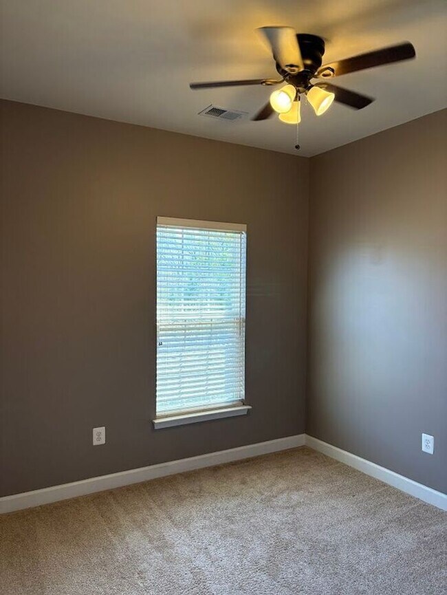 Building Photo - 8302 Gibbs Way