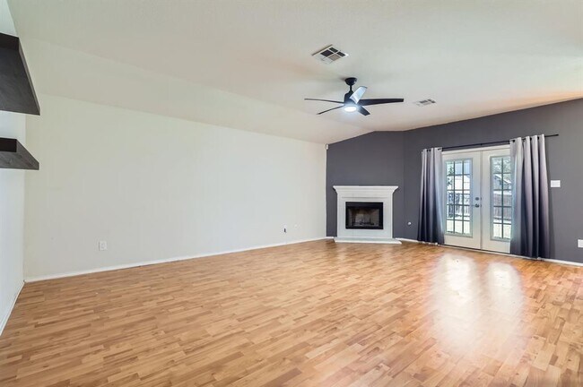 Building Photo - 3706 Haleys Way
