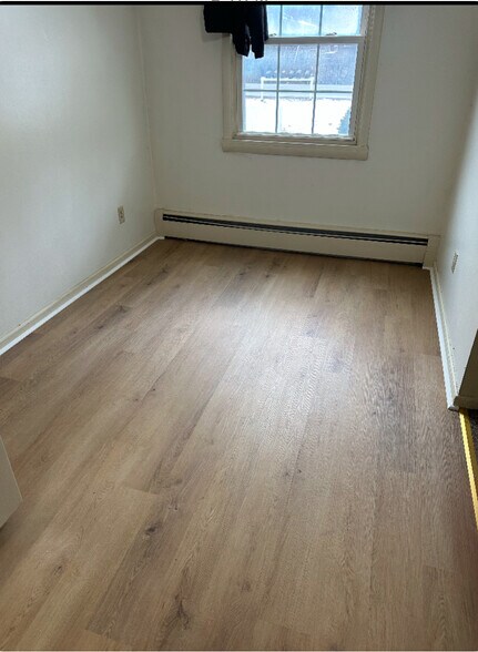 Building Photo - 93 Woodin Rd