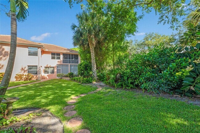 Building Photo - 15260 Cedarwood Ln