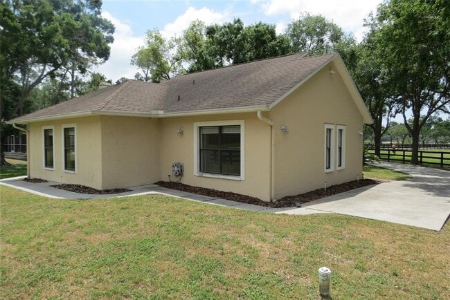 Building Photo - 11521 Innfields Dr