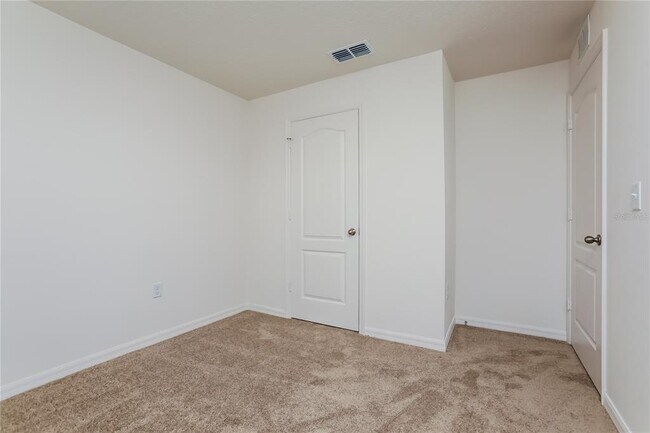 Building Photo - 35685 Rose Moss Ave