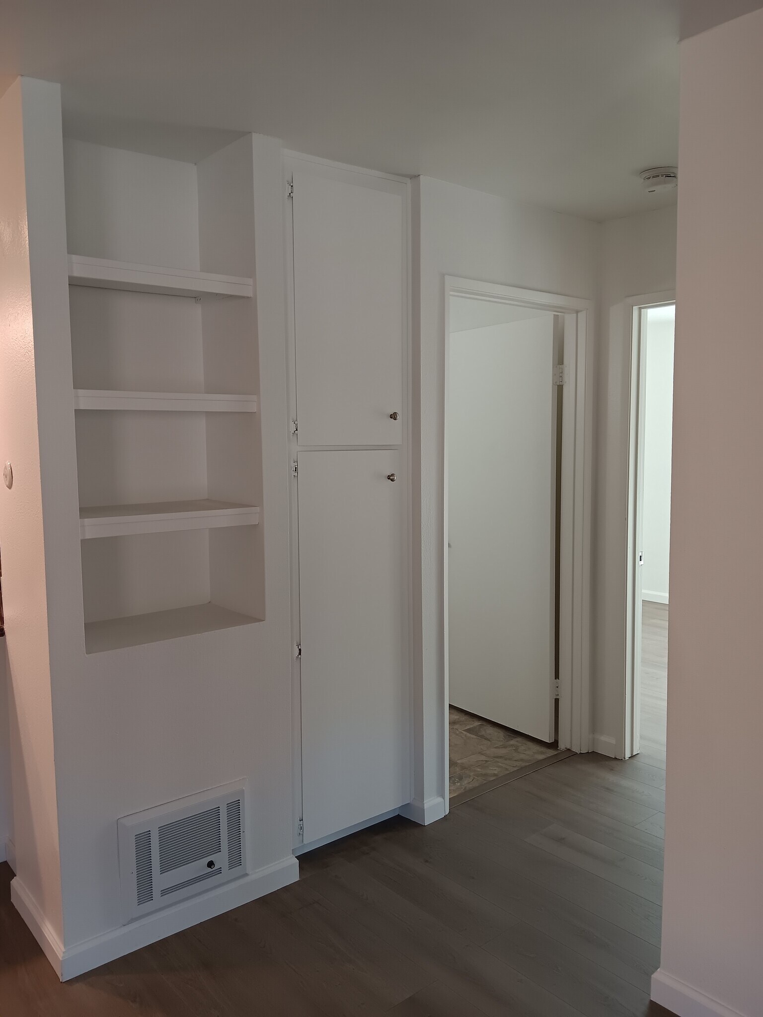 Building Photo - 6354 Rancho Mission Rd