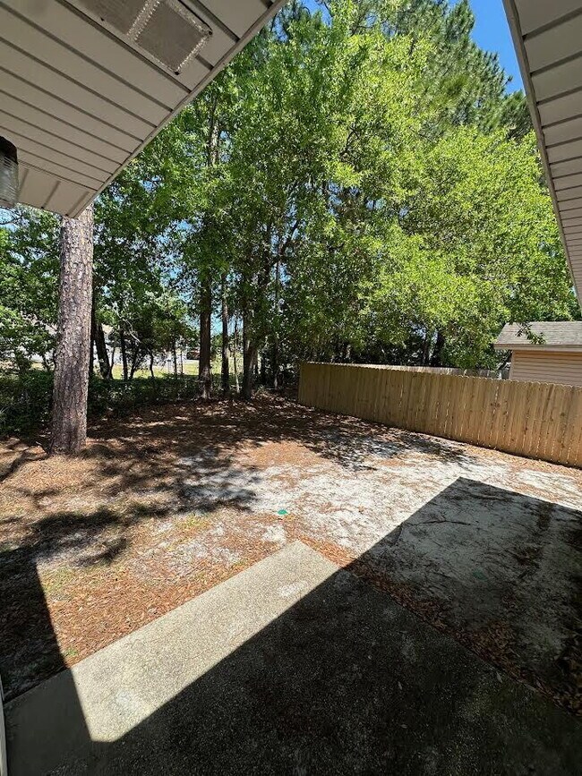 Building Photo - Charming 2-Bedroom Retreat in Mary Esther!