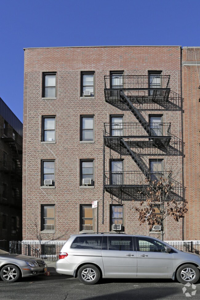 Building Photo - 3238 41st St