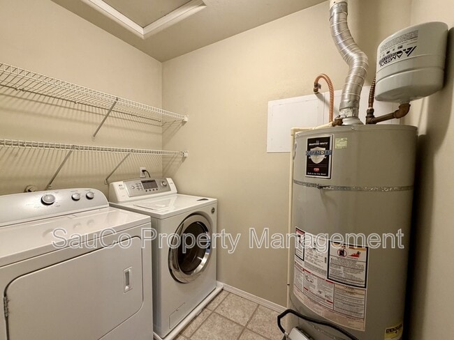 Building Photo - 4299 SE Averi Ct