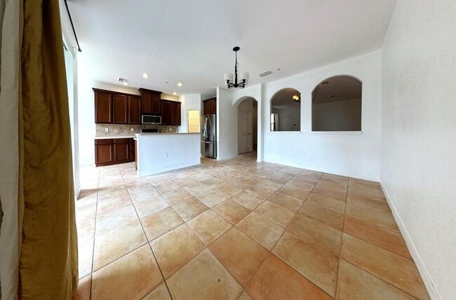 Building Photo - 4207 Via Piedra Cir