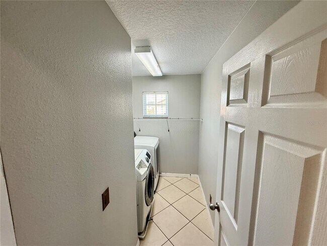 Building Photo - 4714 Greycliff Prairie Dr