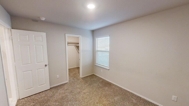 Building Photo - Beautiful Killeen Rental – Comfort and Con...