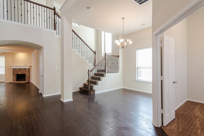 Building Photo - 1512 Cockatiel Dr