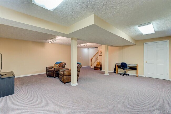 Building Photo - 4204 Country Glen Cir