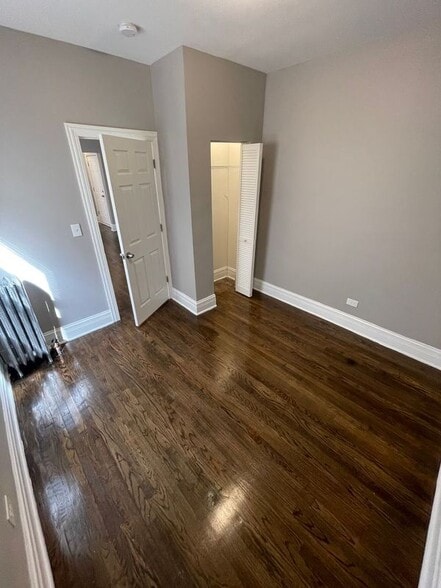 Building Photo - 11023 S Vernon Ave