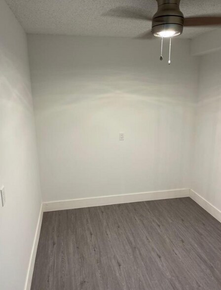 Building Photo - 1520 Whitehall Dr