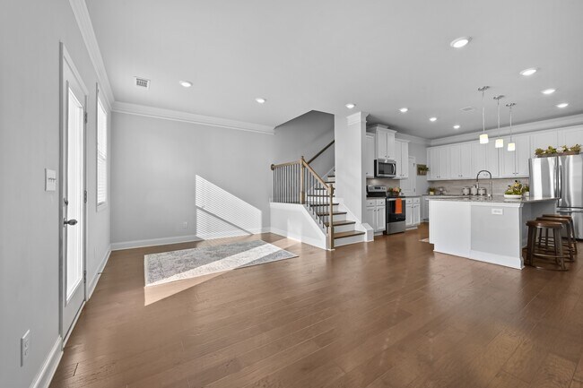 Building Photo - 3229 Weyhill Trl