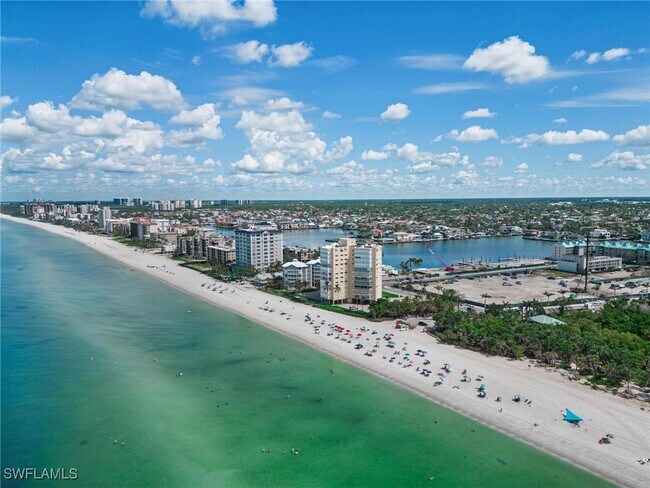 Building Photo - 9051 Gulf Shore Dr