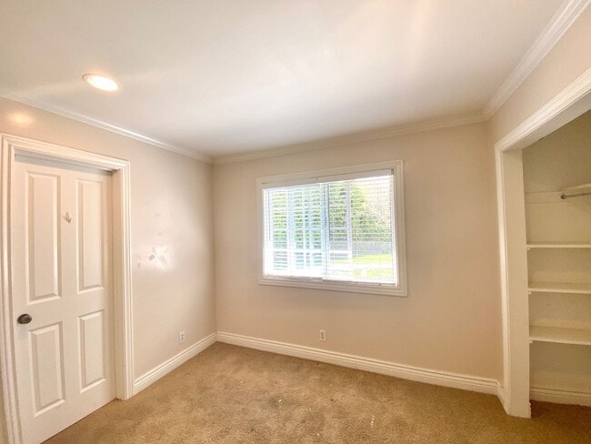 Building Photo - 242 - Kahiau Trust