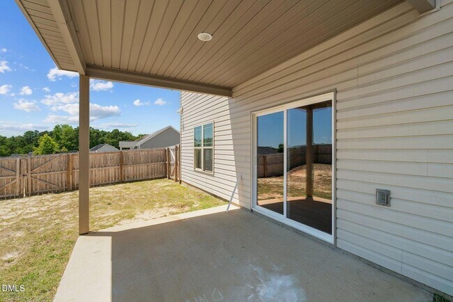 Building Photo - 528 Tip Top Ave
