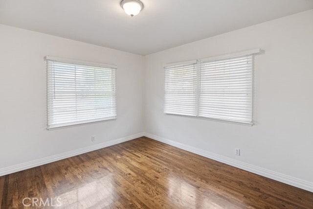 Building Photo - 2542 Vuelta Grande Ave