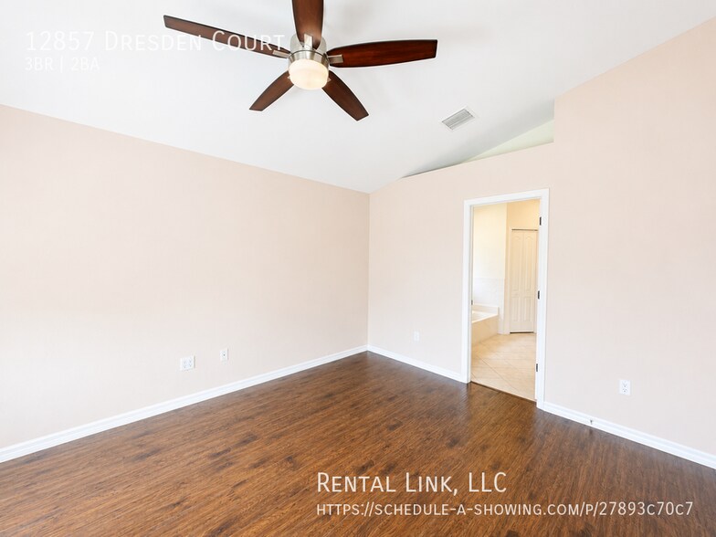 Building Photo - 12857 Dresden Ct