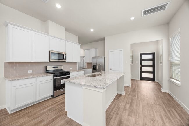 Building Photo - 12535 Llano Estacado Dr