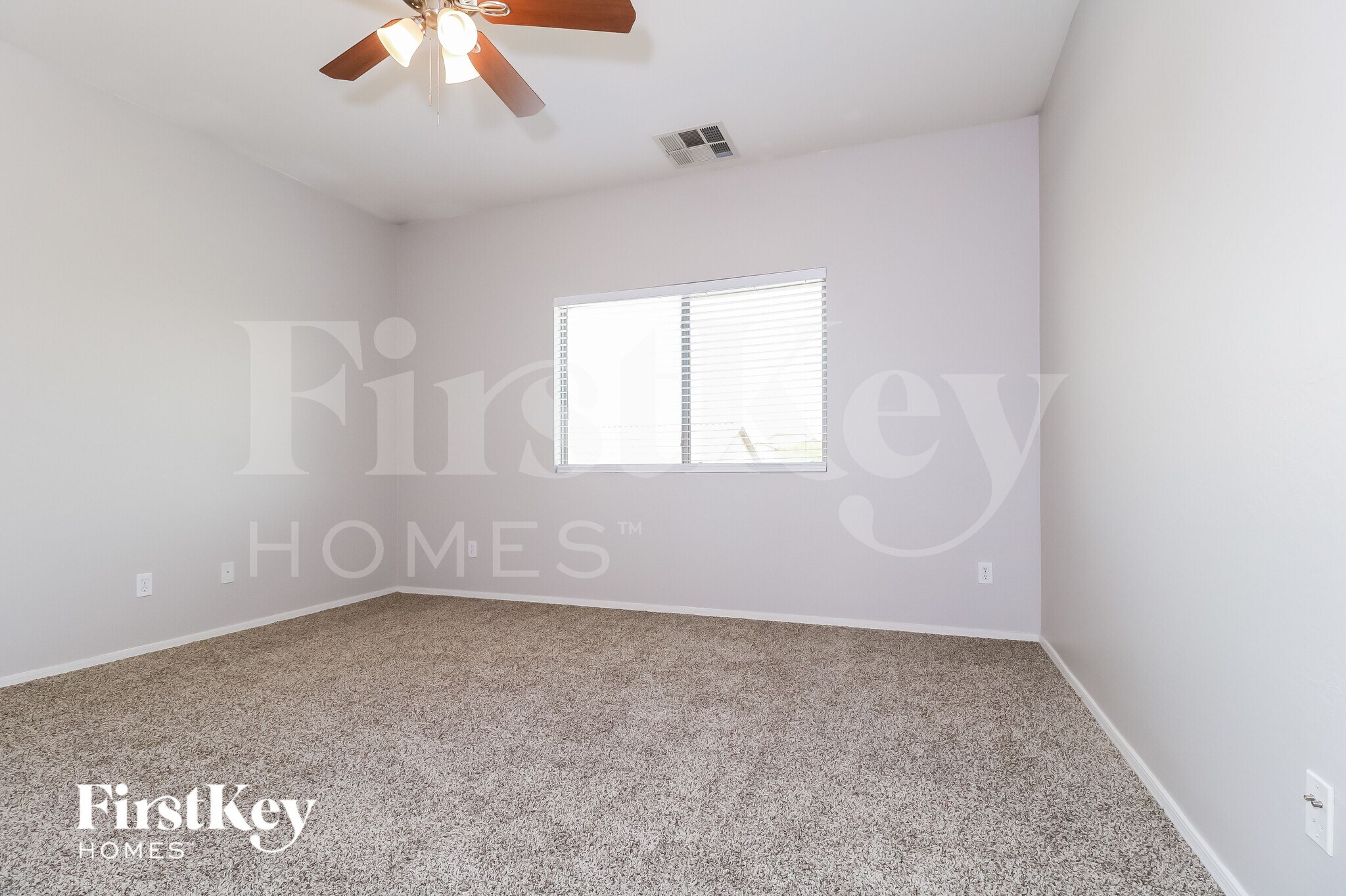 Building Photo - 9918 W Bloch Rd