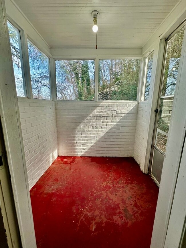 Building Photo - Rockmart Rental