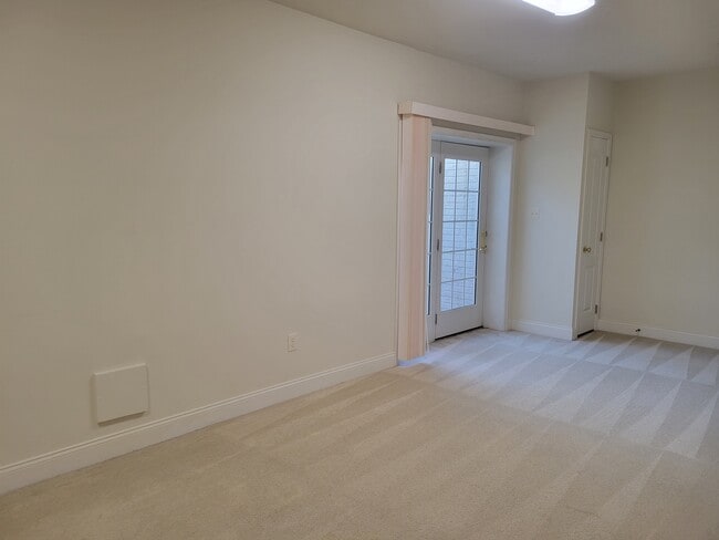 Building Photo - 18403 Polynesian Ln