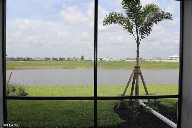 Building Photo - 5661 Melbourne Ct