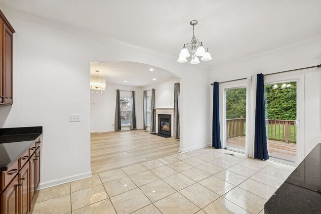 Building Photo - Located in the highly desirable McKays Mill community in Franklin, TN