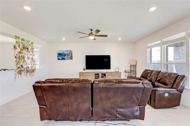 Building Photo - 3712 Forino Dr