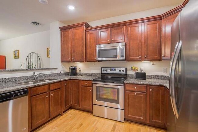 Building Photo - 23 Augustus Ct