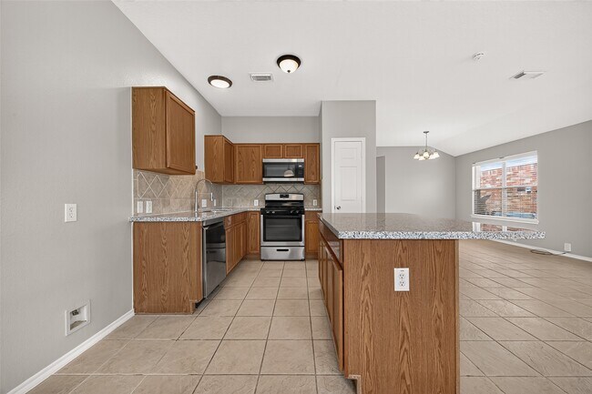 Building Photo - 14922 Sugar Sweet Dr