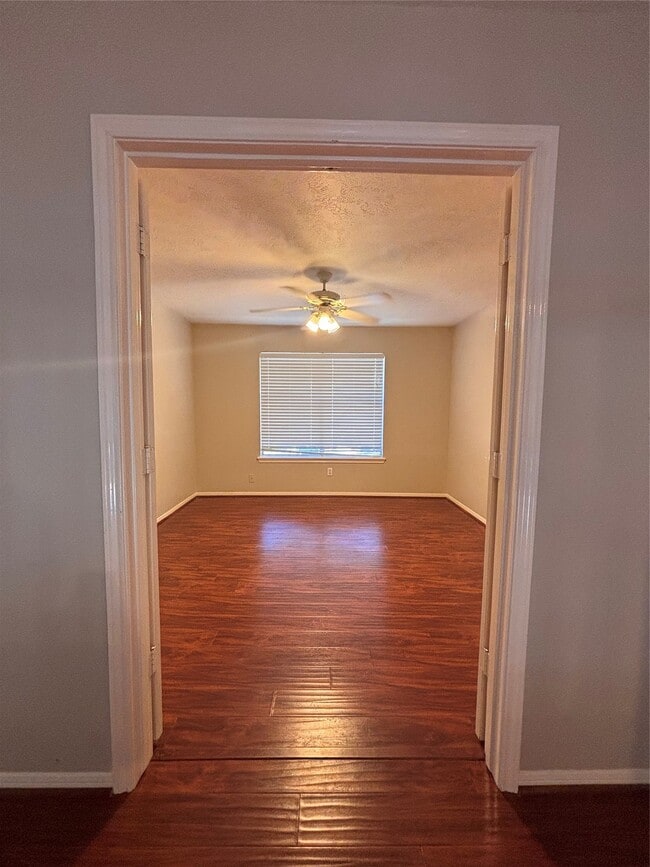 Building Photo - 12926 Dove Point Ln