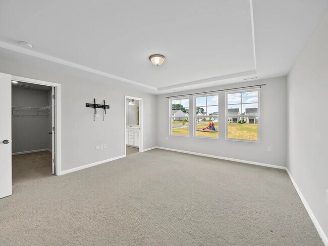 Building Photo - Lease OR Lease to Own