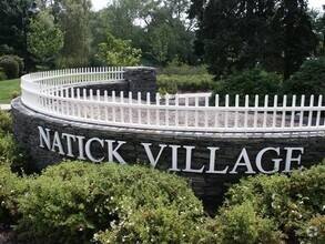 Building Photo - 27 Village Rock Ln