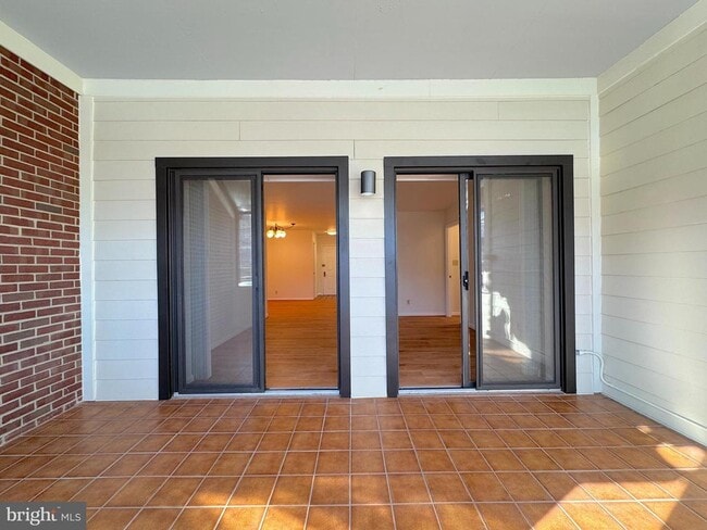 Building Photo - 1020 N Stafford St