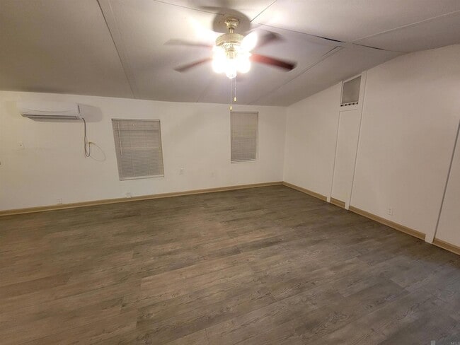 Building Photo - 4505 Lupine St