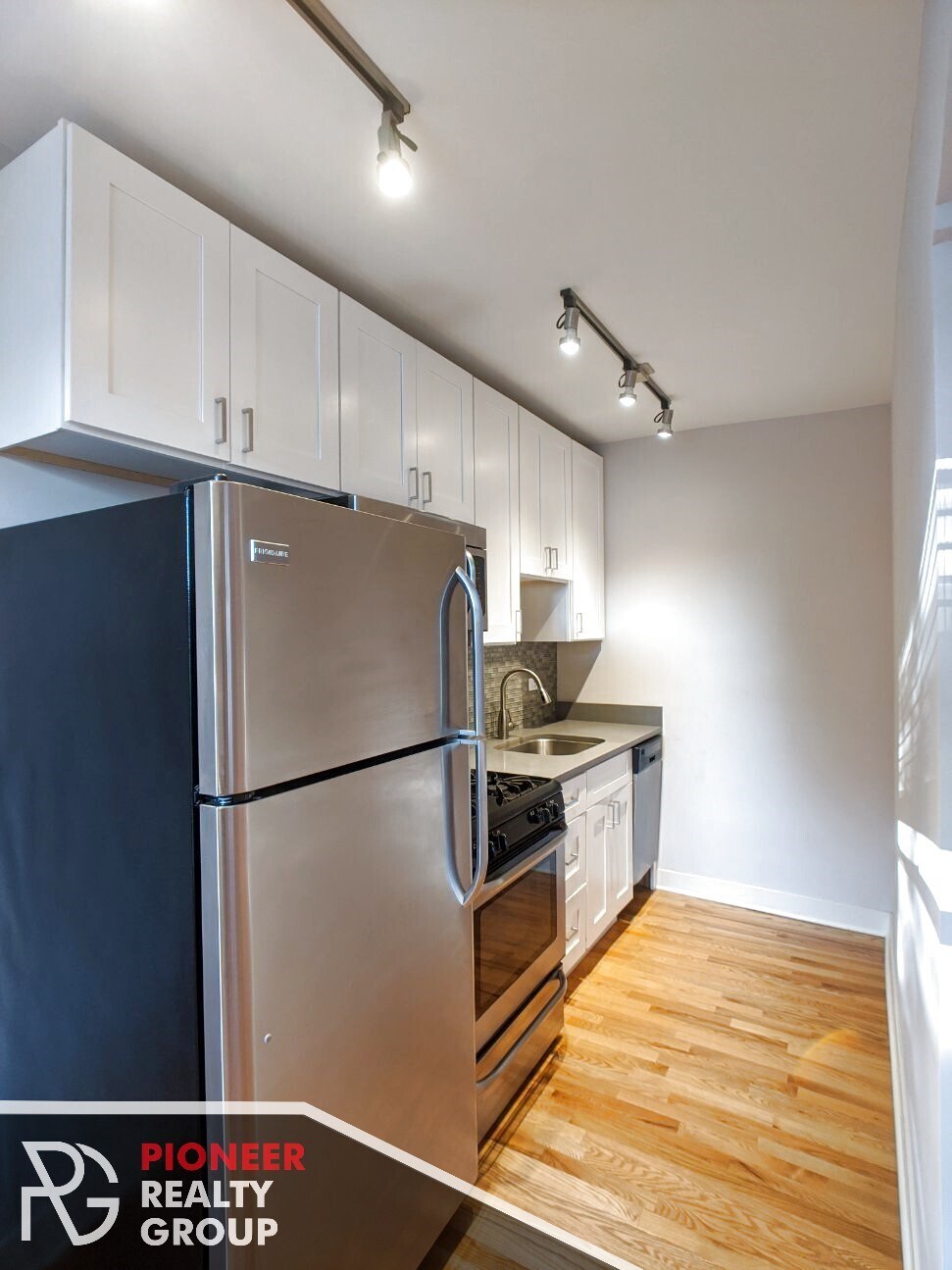 Building Photo - 2430 N Kedzie Blvd