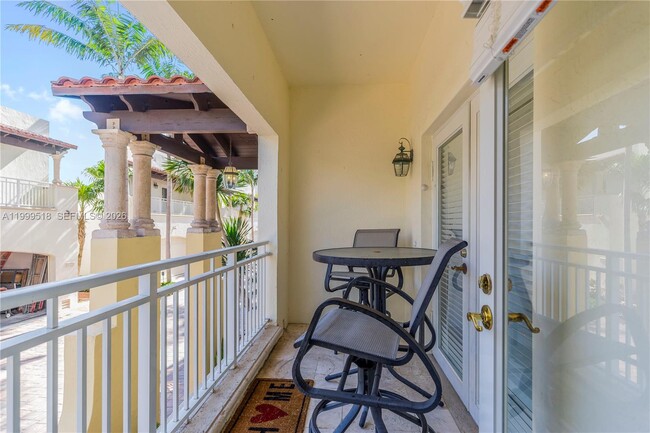 Building Photo - 1413 Sunset Harbour Dr