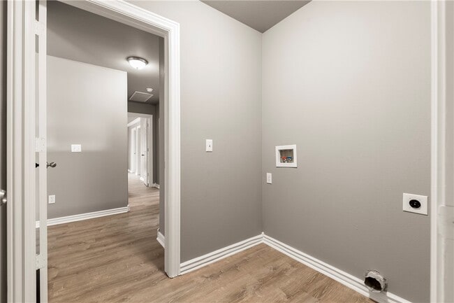 Building Photo - 263 Copper Oaks Dr