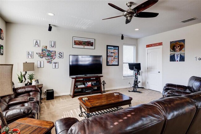 Building Photo - 2101 Rivers Edge Way