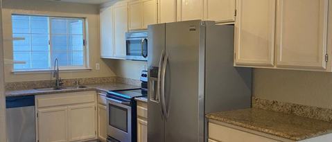 Building Photo - 1125 Eardley Ave