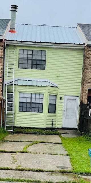 Primary Photo - 1511a Kings Rd