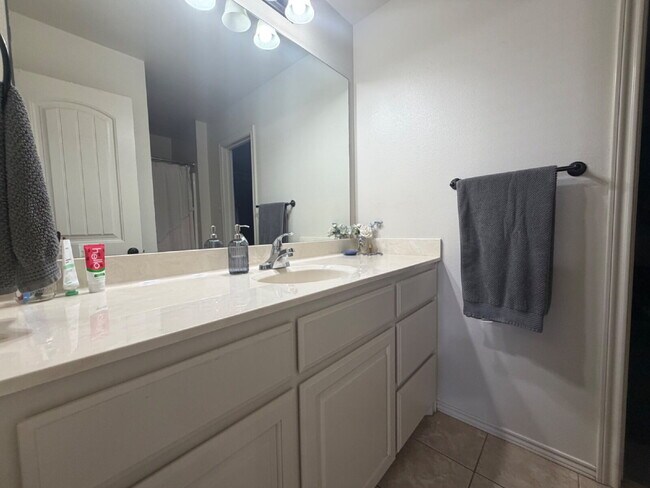 Building Photo - Beautiful 3/2/2 in SW Lubbock in Frenship ISD