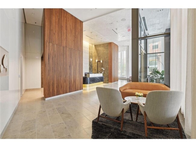 Building Photo - 255 Hennepin Ave